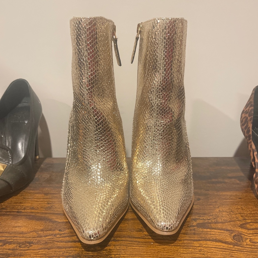 8.5 J Lo gold pointy toe boots